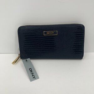 DKNY Donna Karan Lizard Leather Navy Blue Zipp Continental Wallet logo gold new